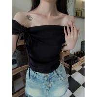 ราคา VEVE เสื้อครอปหญิง เสื้อครอป แต่งดอกไม้ ทรงรัดรูป เรียบหรู (22352413862)
