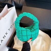 ราคา เริ่มต้น กระเป๋าถือ กระเป๋าสะพายไหล่ แต่งจับจีบ แบบนิ่ม สีพื้น ลายก้อนเมฆ สําหรับสตรี JIA SHOP (21901621403)