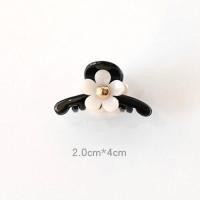 ราคา เครื่องประดับผมสำหรับผู้ใหญ่สไตล์เกาหลีกิ๊บติดผมสไตล์ชาแนลกิ๊บติดผมขนาดกลางกิ๊บติดผมกิ๊บติดผมด้านข้างหน้าม้าไซส์เล็กกิ๊บติดผม (21090573334)