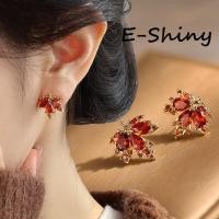 ราคา พลอยเทียมสีแดงสวยงามต่างหูตุ้มหูใบเมเปิลเครื่องประดับประจำวันของผู้หญิง (21813608807)