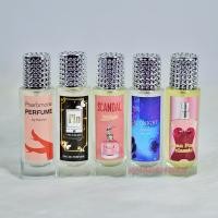 ราคา น้ำหอมเทียบกลิ่น น้ำหอมผู้หญิง แบบสเปรย์เข้มข้น หอมยาวนาน มีราคาส่ง ขายดีมาก มีหลายกลิ่นให้เลือกหลากหลายกลิ่น (21916566173)