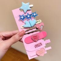 ราคา กิ๊บติดผมแฟชั่น ตัวหนีบผม ลายการ์ตูน ดาว หน้ายิ้ม มินิมอล สีพาสเทล สดใส มี 6 แบบ เลือกแบบได้ (21780167041)