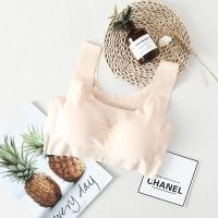 ราคา บราไร้โครง ชุดชั้นในผู้หญิง สปอร์ตบรา บราแบบสวม ไร้โครง เสื้อในไร้โครง ผ้านิ่ม ยืด ใส่สบาย มีหลาสี (20853998264)