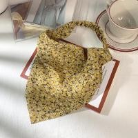 ราคา COCOJEWELRY Knitted Handmade Crochet Triangle Scarf Womens Headscarf Headband Sweet Travel (22563882725)