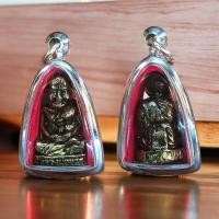 ราคา ขายดี จี้ ปู่ทวด พระเครื่อง หลวงปู่ทวด 3x4 กรอบสแตนเลส ไม่ลอกไม่ดำ ทองเหลืองแท้ หลวงปู่ทวดวัดช้างให้ พระบูชา (22114545580)