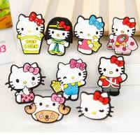 ราคา Sale ตุ๊กตาติดกระเป๋าและรองเท้า Crocs ลายการ์ตูน (7177318512)