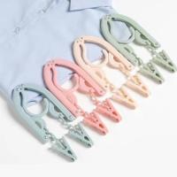 ราคา ไม้แขวนเสื้อพับได้ ที่หนีบผ้า คละสี ไม้แขวน ขนาดพกพา สีพาสเทล 2042 (22575612592)