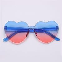 ราคา CHENKONGMUCW ตลกๆ สีลูกอมสี สีสันสดใส ที่บังแดด แว่นตากันแดดรูปหัวใจ แว่นตารูปหัวใจ แว่นกันแดดสำหรับงานเลี้ยง (20342722451)