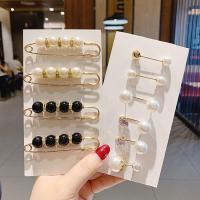 ราคา GMKUKU เข็มกลัดมุก เข็มกลัดแฟชั่นผญ สไตล์เกาหลี เข็มกลัดมุก เข็มกลัดเพชร เข็มกลัด เกาหลี เครื่องประดับแฟชั่น สำหรับผู้หญิง (7696860102)