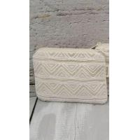 ราคา กระเป๋าใส่เหรียญผ้าลูกไม้ กระเป๋าสตางค์ผ้าลูกไม้ลายฉลุ (21408662979)