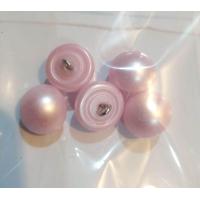ราคา กระดุมแฟนซีมุกนูน ขาเเหล็กห่วง สีขาว และสีชมพูขนาด111315มิล อย่างดีแบ่งขาย แพ็ค 5เม็ด30เม็ด (21497867330)