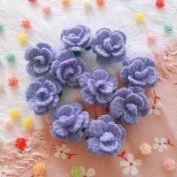 ราคา ดอกกุหลาบจิ๋วสีล้วนแบบติดใบ ดอกกุหลาบไหมพรม ขนาด 3 5 ซม (17641887553)