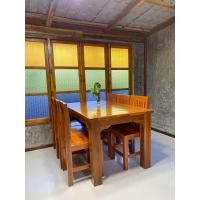 ราคา ชุดโต๊ะทานข้าวไม้สัก4ที่นั่ง 6ที่นั่ง 8ที่นั่ง ผลิตจากไม้สักแท้ ราคาโรงงาน (22302594596)