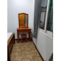 ราคา โต๊ะแป้งขาตะเกียบไม้สัก (21954926558)