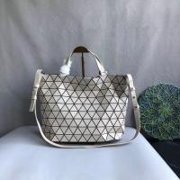 ราคา 905 BAOBAO กระเป๋าสะพายไหล่ ทรงบักเก็ต ประดับเพชรคริสตัล ทรงเรขาคณิต แบบพกพา สไตล์ใหม่ 2024 (22687864783)