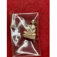 ราคา พระอาจารย์ดิเรก อาจารย์ดิเรก วัดหนองทราย สร้างวิหาร พิมพ์ใหญ่ ปี 2566 เนื้อทองแดง สภาพสวย มีเก็บเงินปลายทาง (22173110772)