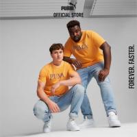ราคา PUMA BASICS เสื้อยืดผู้ชายลายกราฟิก PUMA SQUAD สีส้ม 67896746 (21959707952)