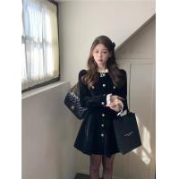 ราคา D234 พร้อมส่ง มินิเดรสกระโปรงสั้นสีดำ ผ้ากำมะหยี่ สวยหรู สไตล์ลูกคุณ (21574790197)