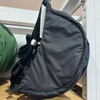 ราคา Uniqlo กระเป๋าห้องลองเสื้อทรงเกี๊ยวน้ำหนักเบากระเป๋ากระเป๋าสะพายข้างไนลอนน้ำหนักเบาบรรจุโจ๊กเกอร์457244ชิ้น (18655772364)