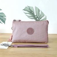 ราคา กระเป๋าคล้องมือ Kipling Creativity Large Pouch วัสดุ Nylon 100 กระเป๋าคล้องมือขนาดพอเหมาะ 7 25 นิ้ว พกพาสะดวก งานแบรนด์แท้outlet (15173150936)