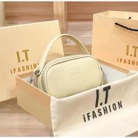 ราคา molisa รุ่นใหม่ ลิมิเต็ด กระเป๋าcrossbody มินิมอล 1131 (22370805729)