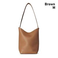 ราคา LIWU 1Pcs The ROW กระเป๋าทรงถัง ลายลิ้นจี่ หนังแท้แท้ กระเป๋าโท้ท ของใหม่ M L ค่ะ กระเป๋าสะพายไหล่แบบสั้น (22600694674)