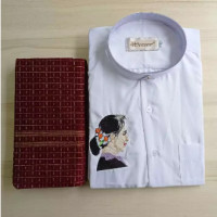 ราคา เสื้อเชิ้ดพม่าแขนยาวหลายสี ปักลาย aung san suu kyi พร้อมโสร่ง 1 ผืน (8011662939)