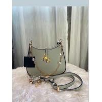 ราคา NEW กระเป๋าสะพายไหล่ลิน ทรง รุ่นเจนนี่ กระเป๋าสะพายสายโซ่ สวยหรูดูเเพง มี 5 สี พร้อมส่ง รหัส Lyn JN (22668877631)