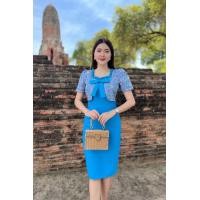 ราคา ชุดเดรสทรงกระสอบกั๊กติดโบว์ตรงกลาง ผ้าฝ้ายทอลายมัดหมี่ (22522673295)