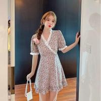 ราคา เดรสผูกเอว คอวี แขนตุ๊กตา ทรงเอ มินิ เหนือเข่า ลายดอก สไตล์เกาหลี มีสีชมพูและสีเหลือง (11002917183)