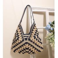 ราคา พร้อมส่ง 3 สี กระเป๋าสาน ถักเล่นลาย สายหนัง มีซับใน ทรงhobo M237 (21547255895)