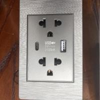 ราคา ติดผนังเต้ารับปลั๊กไฟฟ้าพร้อมพอร์ต USB และชนิด Type C ชาร์จได้เร็ว อัจฉริยะ3 1A ปลั๊กสำหรับทุกรูเสียบพร้อม Usb สำหรับช่องเสียบผนังแบบ5รูพร้อมสวิตช์ควบคุมแผง (22177475039)