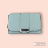 ราคา กระเป๋าสตางค์ กระเป๋า ใบกลาง งานแท้ CLASSIC MODERN หนังสวยทน ถือแล้วสวยหรู ส่งจากไทย (22280737013)