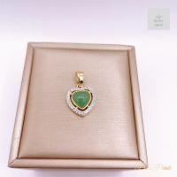 ราคา จี้หยกเขียวรูปหัวใจล้อมเพชร (22250334883)