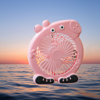 ราคา พัดลมการ์ตูน 220 โวลต์มีพัดลมตั้งโต๊ะขนาดเล็กตั้งโต๊ะหัวเตียงในบ้าน (21894458646)