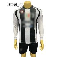ราคา ชุดกีฬา ชุดฟุตบอล ผู้ใหญ่ เกรดA เสื้อมีอาร์มเเขน สโมสรฟุตบอล ยูเวนตุสJuventus 2022 23 ได้เสื้อ กางเกง คุณภาพพรีเมียม ผ้าโพลีเอสเตอร์ 100 (22767486530)