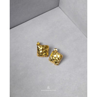 ราคา Bright and Shine CHESS EARRINGS 1 4 cm (22581065954)