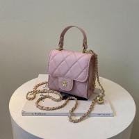 ราคา GlamourGetaway กระเป๋าสะพายคาดลำตัวสายโซ่ประดับเพชรกระเป๋าทรงสี่เหลี่ยมขนาดเล็กแบบพกพาขนาดเล็กรุ่นใหม่ทันสมัย (22694302677)