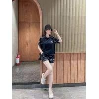 ราคา ชุดเซต งานนี่แม่ต้องมีค่า ใส่แล้วดูแพง ชุดเซตเสื้อแขนยาว กางเกงขาสั้น งานลายสวย งานผ้าดีใส่สบายเช่นเคย งานป้าย ขนาดอก 38 42 ยาว 26 เอว 28 32 สะโพกฟรี 40 (22235492277)