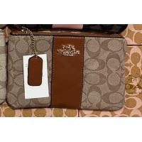 ราคา พร้อมส่ง กระเป๋าสตางค์coach ผู้หญิง ซิป1ช่อง ใบกลาง ขนาด7นิ้ว กระเป๋าคล้องมือโค้ช กระเป๋าใสโทรศัพท์ คล้องแขน รุ่นยอดฮิต ขายดี งานเกรดพรีเมียม หนังเทียม สกรีนชัด พร้อมกล่อง (21931908767)