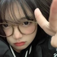 ราคา แว่นตากรอบสีดำกรอบแว่นตาสำหรับนักเรียนสายตาสั้นมีค่าสายตากรอบใหญ่แนววินเทจสไตล์ INS สำหรับผู้หญิงทำให้ใบหน้าดูเล็กรุ่นเกาหลีแฟชั่น (21101343413)