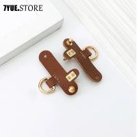 ราคา QIYUE แพ็ก 2 ชิ้นสำหรับหัวเข็มขัดสายสะพายหนังแท้ Longchamp แบบไม่ต้องเจาะ หัวเข็มขัดแปลงกระเป๋าสะพายข้าง หัวเข็มขัดแปลงถุงเกี๊ยว (22383515646)