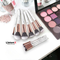 ราคา ListonX ชุดแปรงแต่งหน้าเกรดพรีเมียม 10 ชิ้น ลายหินอ่อน ขนนุ่มพิเศษ ชุดแปรงแต่งหน้ามืออาชีพ ของขวัญสำหรับนักแต่งหน้าและคนรักความงาม ซื้อ 2แถม1 พัฟมาร์ชเมลโล่ (21657690373)