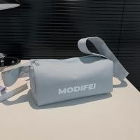 ราคา BG82 กระเป๋าสะพายข้าง ทรงหมอน กะเป๋าแฟชั่น เล่นฟิตเน็ต มีช่องแยกด้านใน ซับในอย่างดี (21736672776)