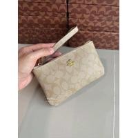 ราคา พร้อมส่ง กระเป๋าคล้องมือ กระเป๋าคล้องแขน กระเป๋าสตางค์โค้ช ขนาด 7 K5 (22429347577)