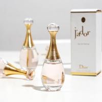 ราคา น้ำหอม Dior Toilette 5ml น้ำหอมดิออร์จาดอร์ ขนาดทดลอง น้ำหอมแท้ สำหรับผู้หญิง พร้อมส่ง (22773235702)