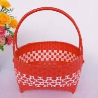ราคา กระเช้าสานเส้นพลาสติก ตะกร้าสานเส้นพลาสติก ตระกร้าสานเส้นพลาสติก ทรงวงรี ที่จับโครงลวดขนาดใหญ่ และเล็ก (22373007864)