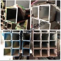 ราคา อลูมิเนียมกล่อง 1 x1 อลูมิเนียมเส้นกล่อง สีอลูมิเนียมสีชาสีอบขาวสีดำ (12494491869)