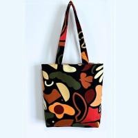 ราคา กระเป๋าผ้าแฮนด์เมด แบรนด์ April ผ้าคอตตอน crafts tote bag กระเป๋าสะพายจุของได้เยอะ cotton100 (22646799709)