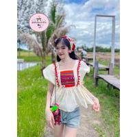 ราคา เสื้อผ้าฝ้าย รุ่นระบายรอบตัวเสื้อเพิ่มความล้านนาแต่งผ้าปักชาวเขา งานสวยสไตล์ลุคสาวเหนือสุดๆ (22113109473)